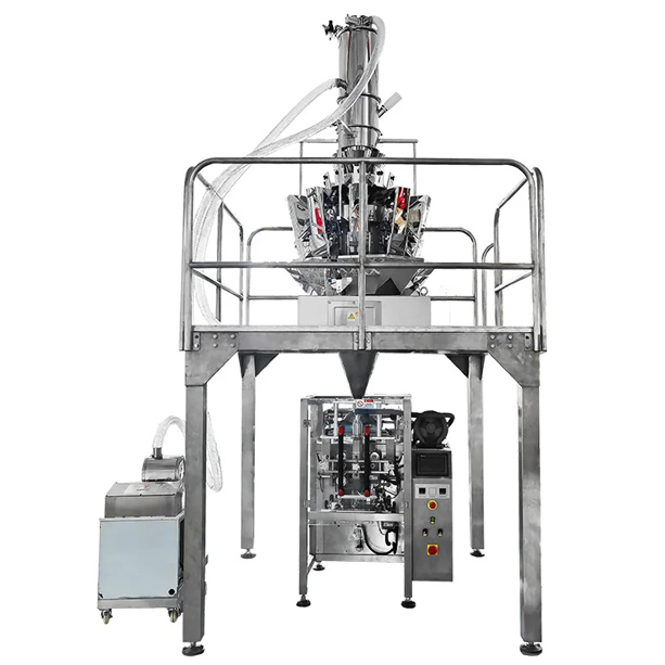 Combined Weighing And Packaging Machine With Vacuum Feeder